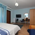 And Dino Διαμέρισμα Ρόβινι